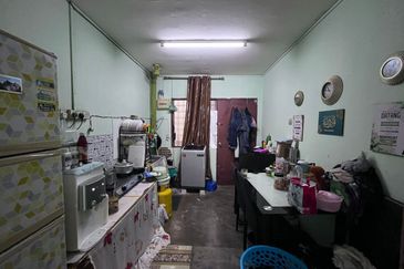 Flat Tasek 64, Bandar Baru Seri Alam