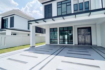 Alocasia Residence Setia Tropika Johor Double Storey Semi-D For Sale