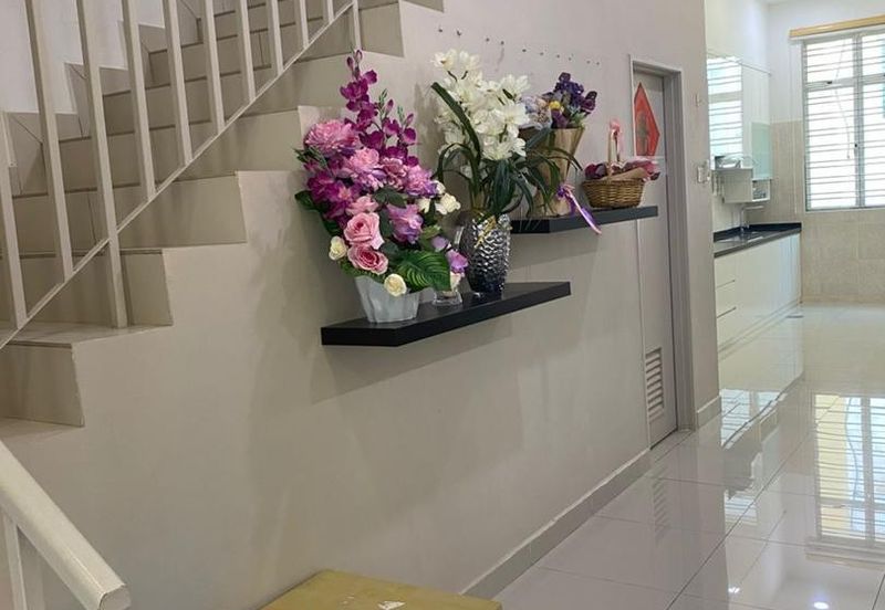 Austin Residence @Taman Mount Austin