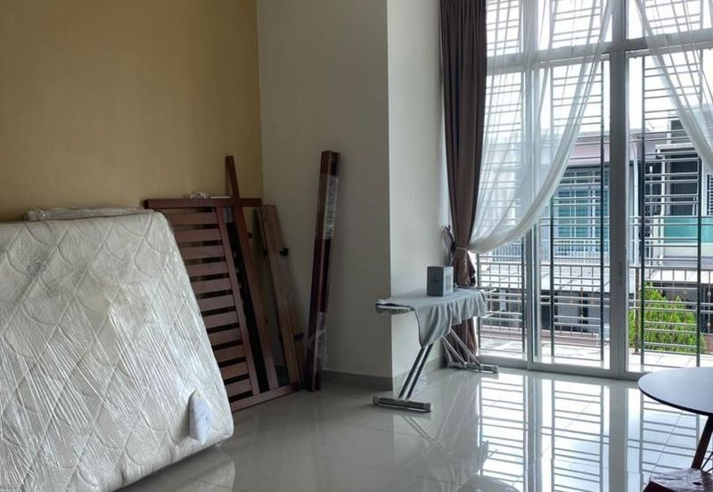 Austin Residence @Taman Mount Austin