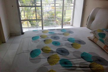 Double Storey Terrace Licuala Garden For Sale