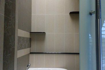 Double Storey Terrace Licuala Garden For Sale