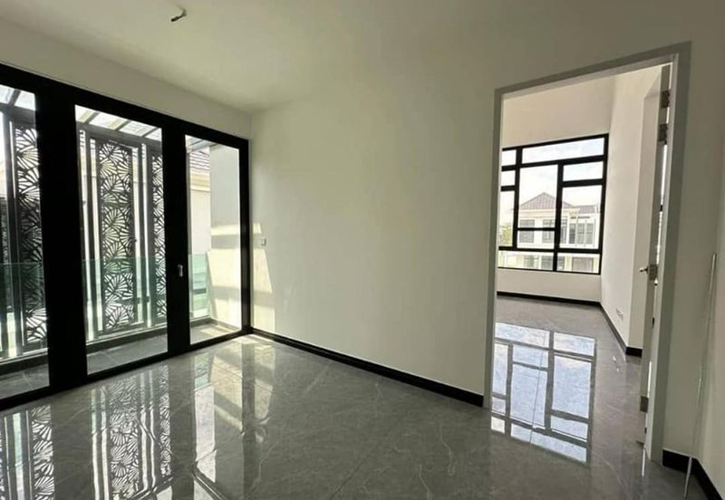 Double Storey Semi D Alocasia Residence For Sale