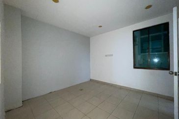 Jalan Austin Heights 1