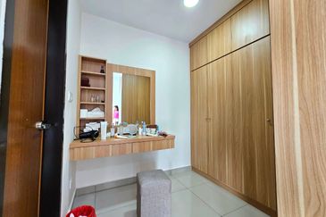 Iconia Garden Residence @ Taman Impian Emas