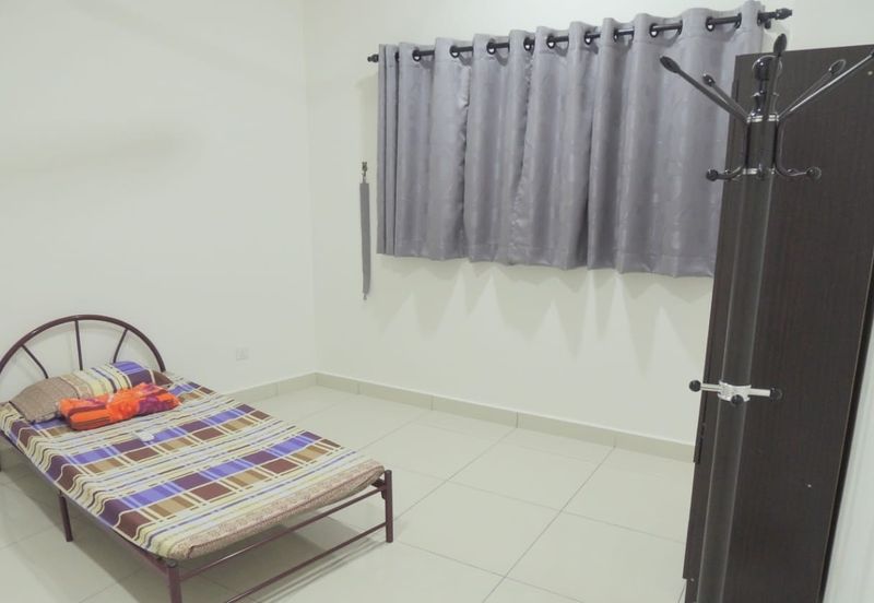 Mirage By The Lake Condominium