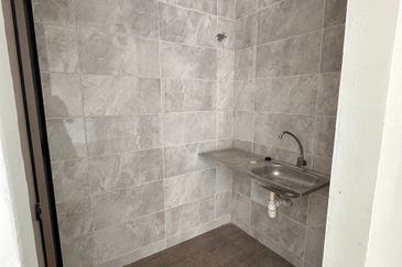 Kenwingston Square Garden