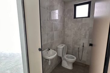 Kenwingston Square Garden