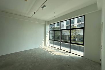 Kenwingston Square Garden