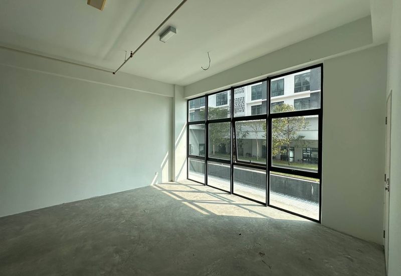 Kenwingston Square Garden