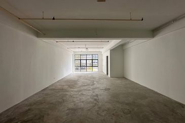 Kenwingston Square Garden