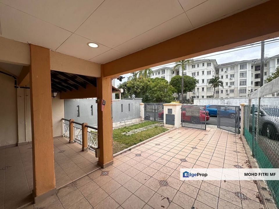 Fully Renovated 1.5 Storey Terrace @ USJ 11, Subang Jaya, Selangor, Subang Jaya