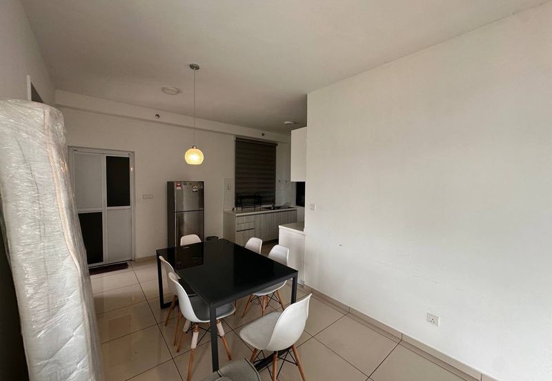 Kenwingston Square Garden