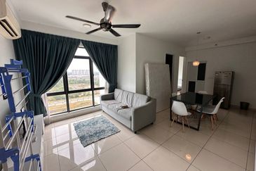 Kenwingston Square Garden