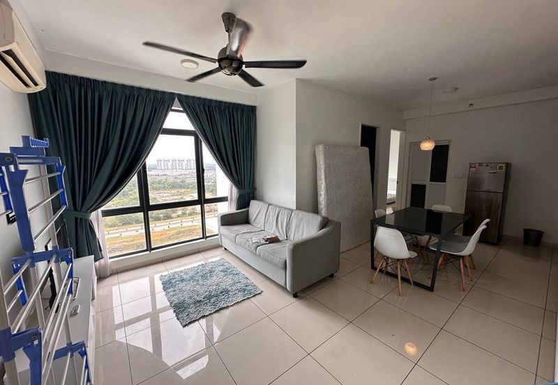 Kenwingston Square Garden