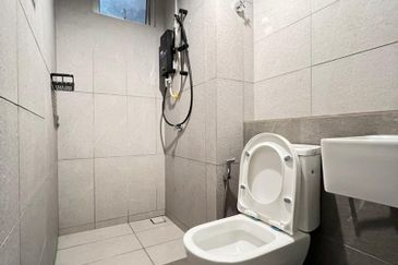 LakeFront Residence Cyberjaya