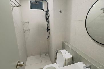 LakeFront Residence Cyberjaya