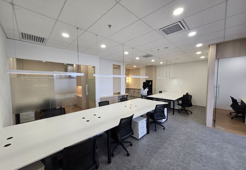 Menara EcoWorld (The Stride Strata Office @ BBCC)