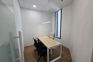 Menara EcoWorld (The Stride Strata Office @ BBCC)