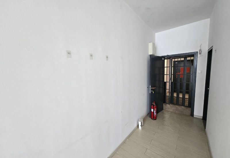 PR1MA Lakefront Homes