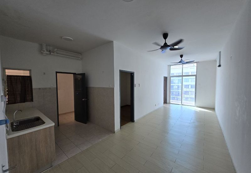 PR1MA Lakefront Homes