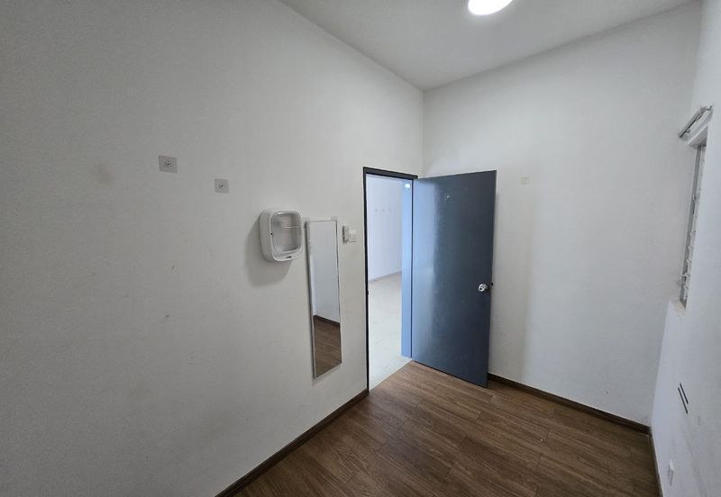 PR1MA Lakefront Homes