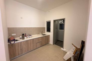 LakeFront Residence Cyberjaya