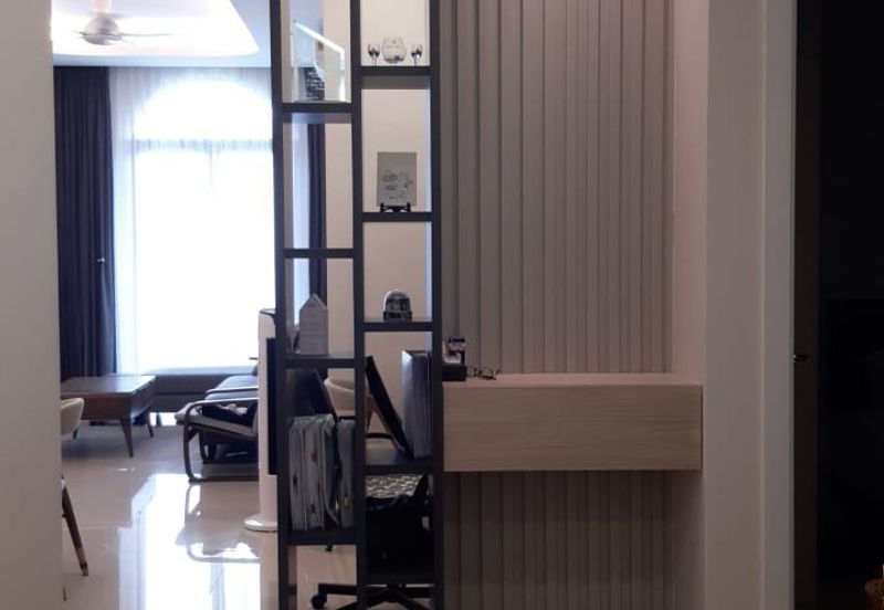 Isle of Kamares, Setia Eco Glades