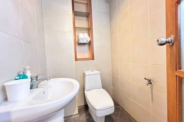 Elita @ The Straits View Condominium