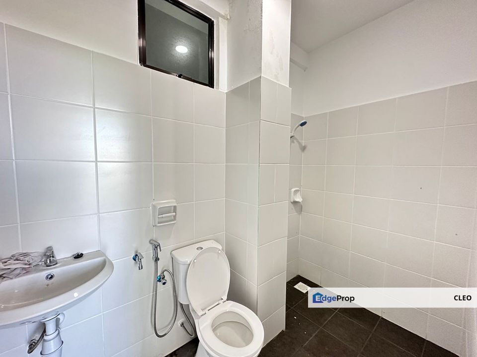 Spacious 3 Bedroom Apartment For Rent - Jalan Datin Halimah, Malaysia, Johor, Johor Bahru