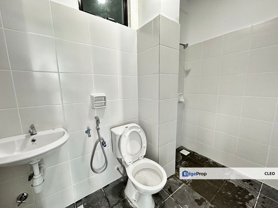 Spacious 3 Bedroom Apartment For Rent - Jalan Datin Halimah, Malaysia, Johor, Johor Bahru