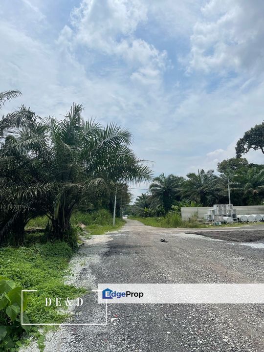 RM41/sqft!! 2.5acre zoning industry land jenjarom!! In front BHP station, Selangor, Jenjarom