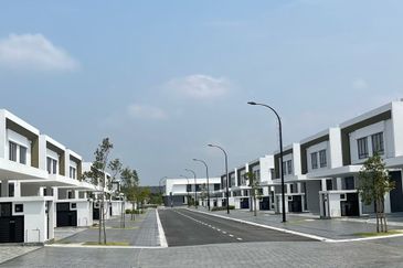 BRAND NEW!! Modern Garden Home Double Storey Garden Home by Eco Santuary Sencilia 