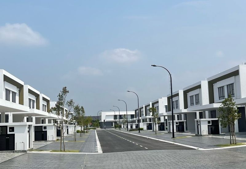 BRAND NEW!! Modern Garden Home Double Storey Garden Home by Eco Santuary Sencilia 