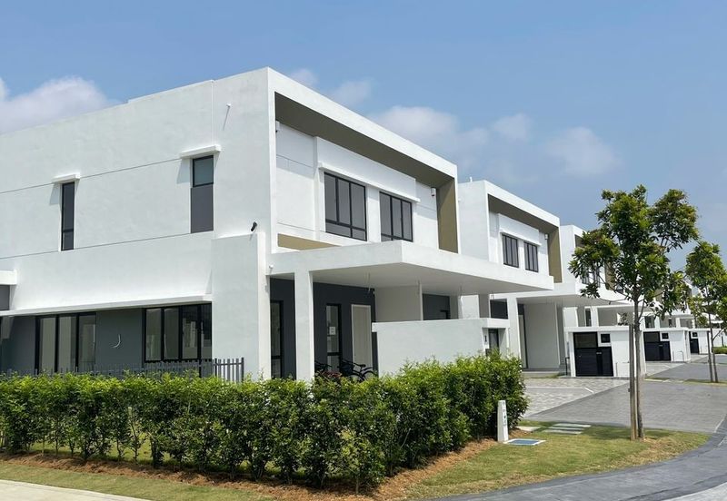 BRAND NEW!! Modern Garden Home Double Storey Garden Home by Eco Santuary Sencilia 