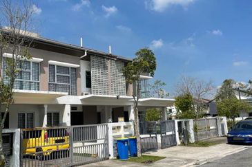 Penduline @ Bandar Rimbayu