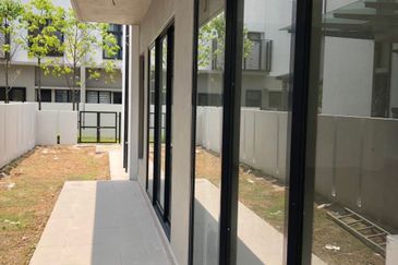 Dalia Residences @ Tropicana Aman