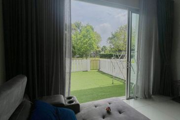 Arahsia Residences, Tropicana Aman