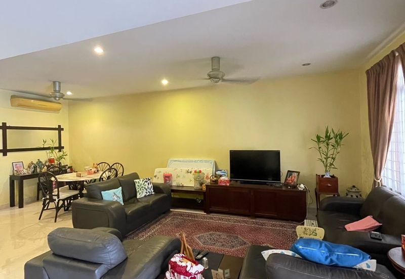 Below market!! Double storey Unit@Kota Kemuning!! Price Drop!! 