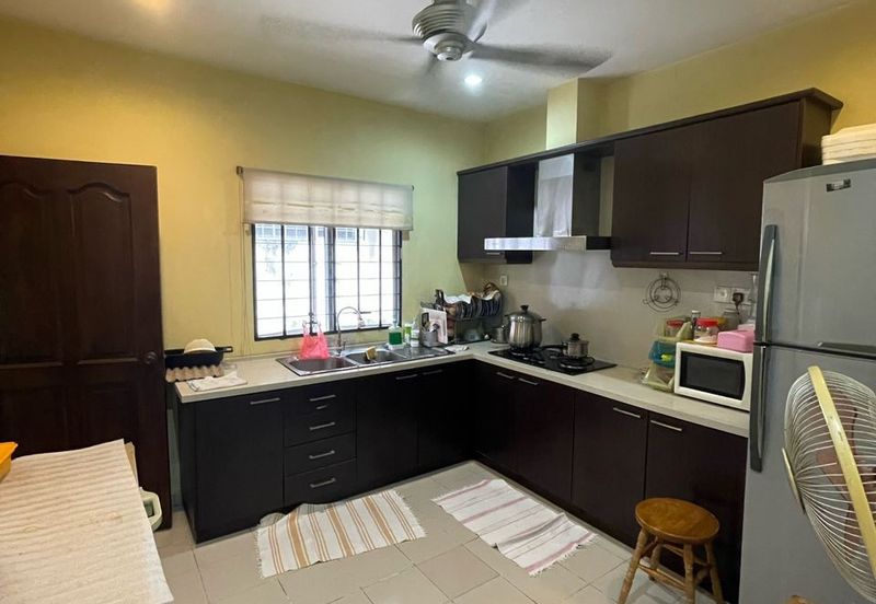 Below market!! Double storey Unit@Kota Kemuning!! Price Drop!! 