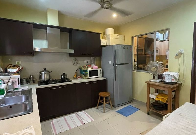 Below market!! Double storey Unit@Kota Kemuning!! Price Drop!! 