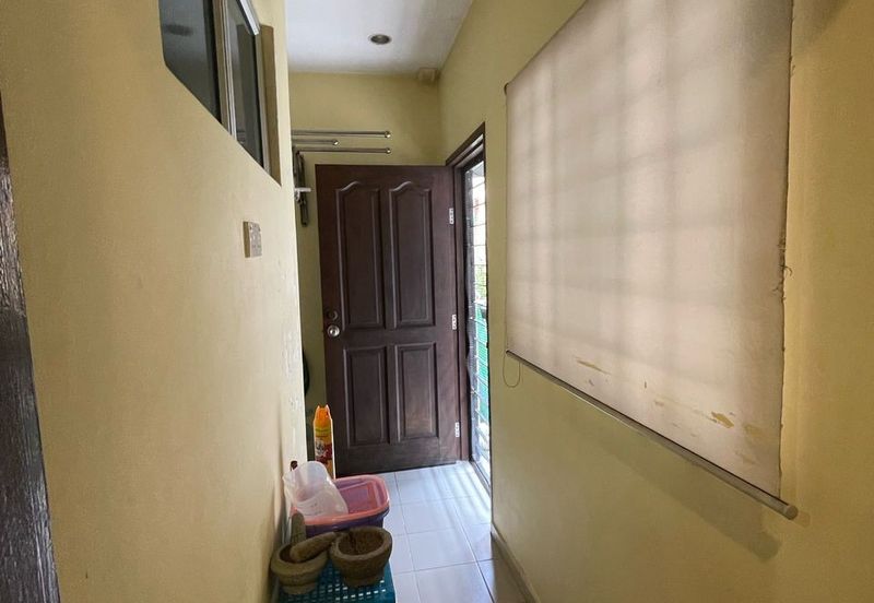 Below market!! Double storey Unit@Kota Kemuning!! Price Drop!! 