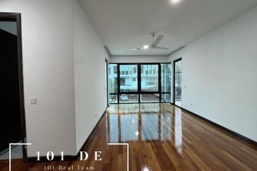 Duta Villa, Setia Alam