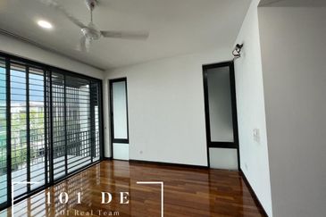 Duta Villa, Setia Alam