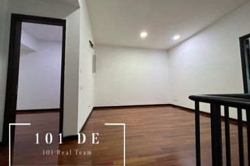 Duta Villa, Setia Alam