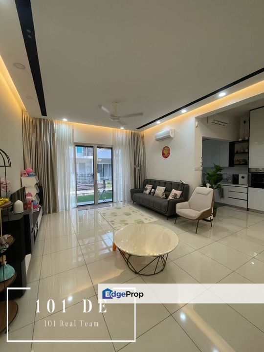 Nicely Renovated Unit!! 3 Storey Superlink@ Tropicana Aman Bayan, Telok Panglima Garang, Selangor, Telok Panglima Garang