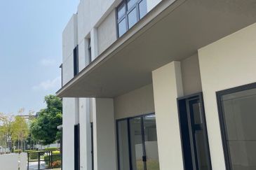 Dalia Residences @ Tropicana Aman