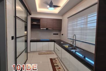 Scarlet @ Bandar Rimbayu