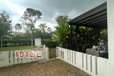 Arahsia Residences, Tropicana Aman