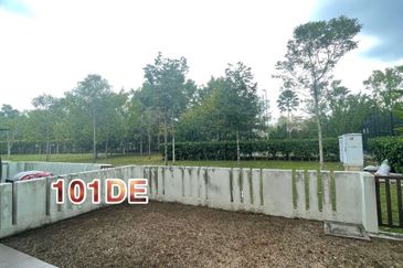 Arahsia Residences, Tropicana Aman